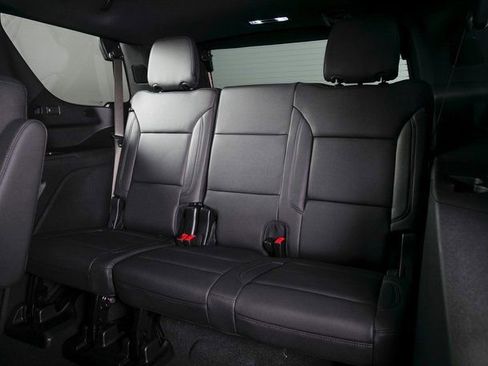 Used 2025 Chevrolet Tahoe LT w/ Comfort Package image 25