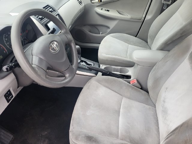 Used 2009 Toyota Corolla LE FWD image 12