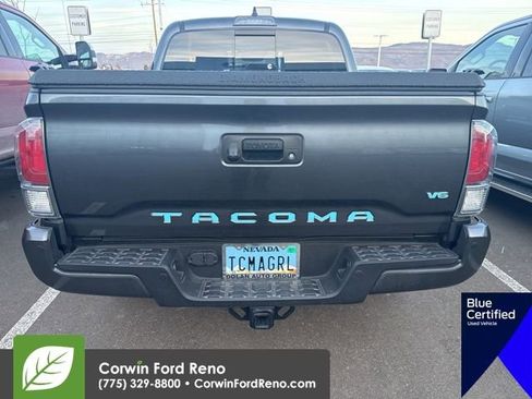 Used 2023 Toyota Tacoma TRD Off-Road image 5