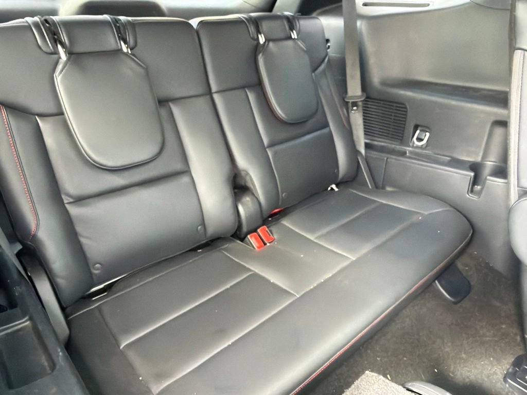 Used 2025 Ford Explorer ST AWD/4WD image 14