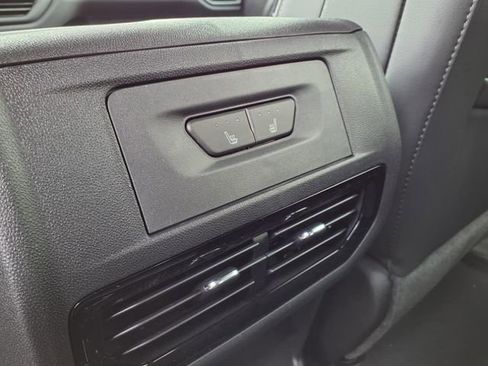 New 2025 Chevrolet Silverado EV LT image 24