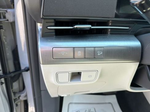 Used 2024 Hyundai Kona SEL FWD image 21
