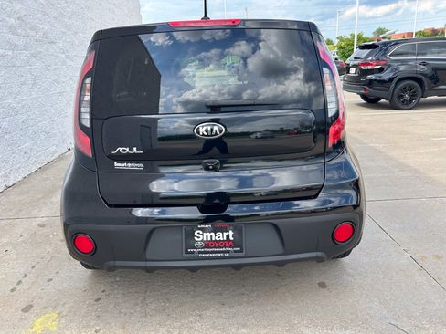 Used 2018 Kia Soul w/ Convenience Package FWD image 5