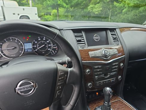 Used 2019 Nissan Armada SL w/ Premium Package RWD image 16