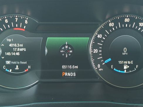 Used 2016 Ford Explorer Platinum AWD/4WD image 26
