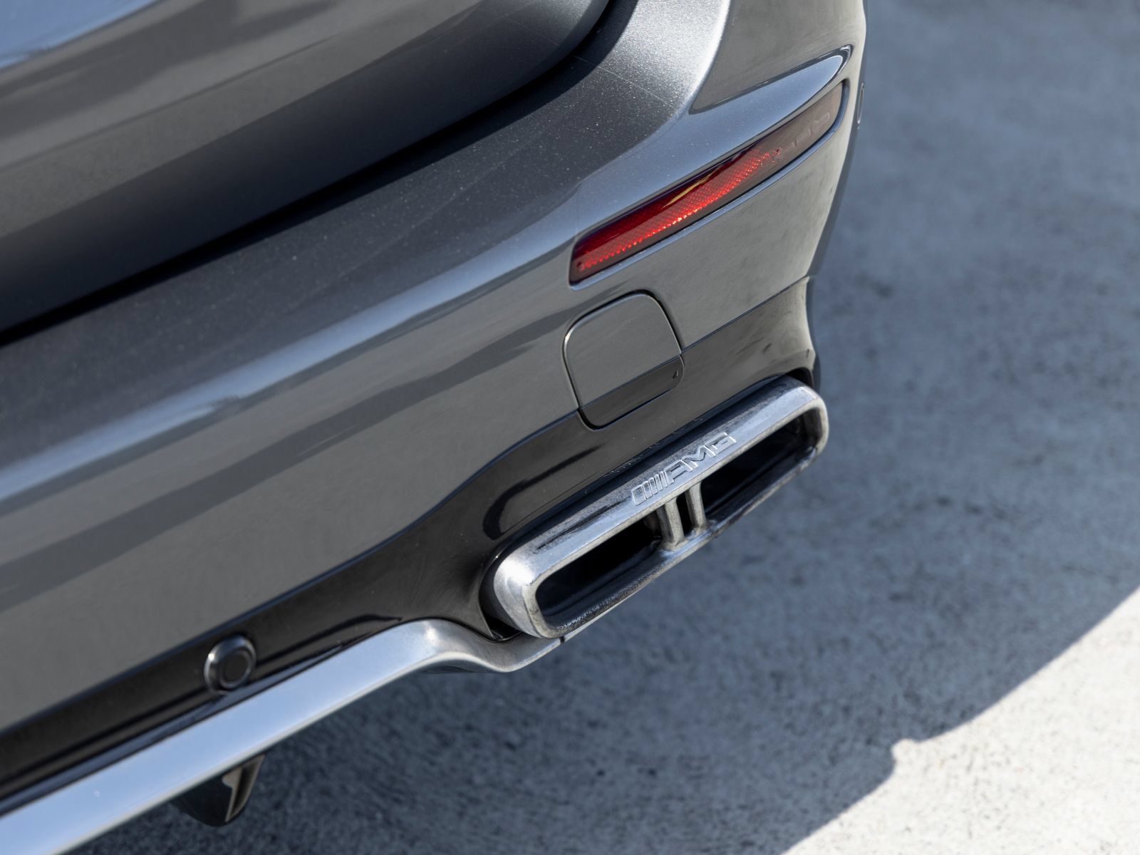 Used 2018 Mercedes-Benz E 63 AMG S image 20