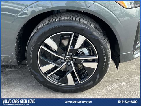 Used 2026 Volvo XC60 B5 Core w/ Climate Package PRO image 6