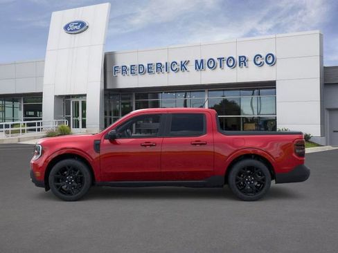 New 2026 Ford Maverick Lariat w/ Black Appearance Package image 3