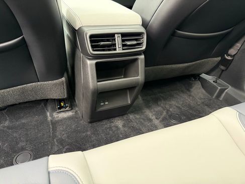 New 2025 Honda Prologue Touring image 15