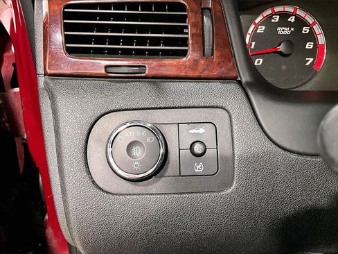 Used 2006 Chevrolet Impala SS w/ Convenience Package image 15