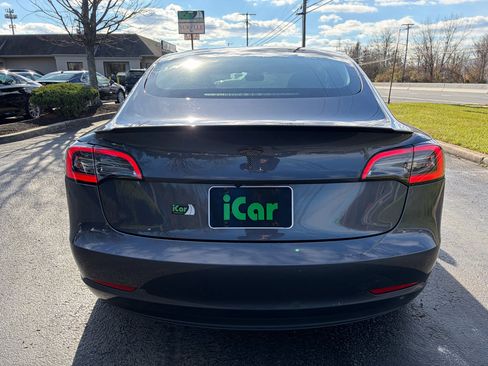 Used 2023 Tesla Model 3 Standard Range image 8