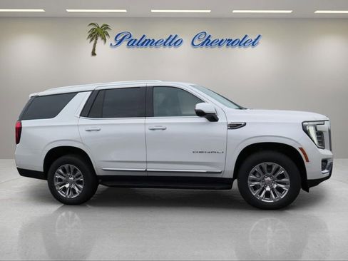 Used 2025 GMC Yukon Denali AWD/4WD image 2