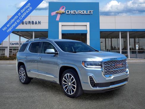 Used 2023 GMC Acadia Denali w/ Denali Ultimate Package AWD/4WD image 3