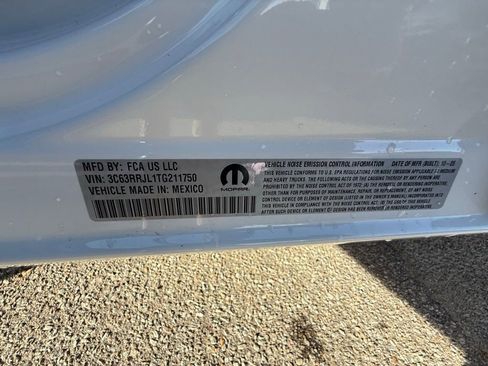 New 2026 RAM 3500 Laramie image 40