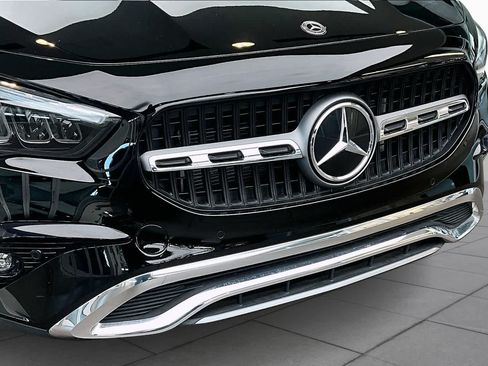 Used 2025 Mercedes-Benz GLA 250 image 51