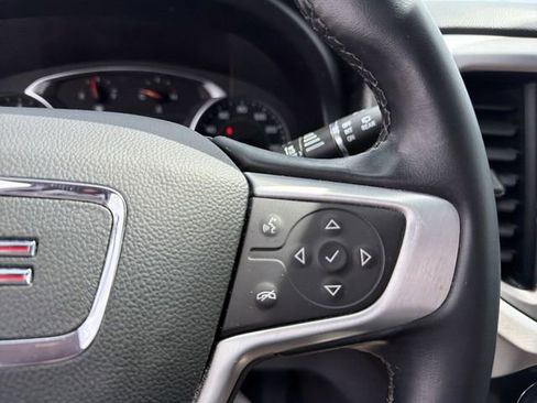 Used 2023 GMC Acadia SLT AWD/4WD image 20