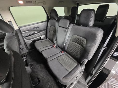Used 2025 Nissan Pathfinder S w/ Cargo Package image 24