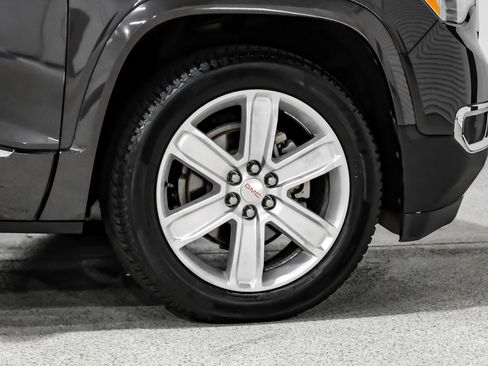 Used 2017 GMC Acadia Denali AWD/4WD image 52