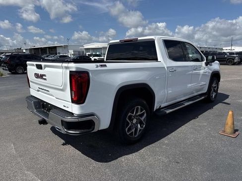 New 2026 GMC Sierra 1500 SLT w/ SLT Premium Package AWD/4WD image 3