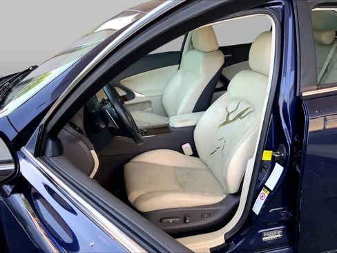 Used 2012 Lexus IS 250 w/ Premium Pkg Value Edition RWD image 7