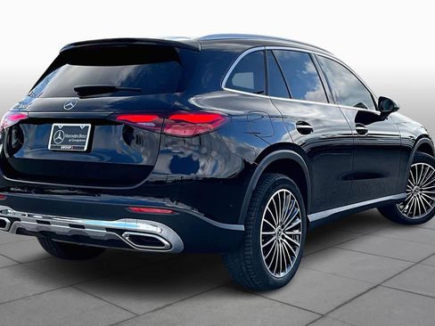Used 2025 Mercedes-Benz GLC 300 image 12