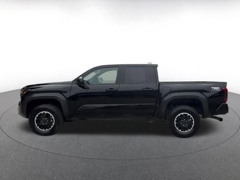 Used 2025 Toyota Tacoma TRD Off-Road image 9