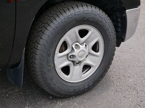 Used 2013 Toyota Tundra 2WD CrewMax w/ Tow Pkg image 11