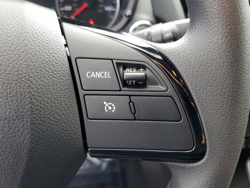 New 2025 Mitsubishi Eclipse Cross LE image 12