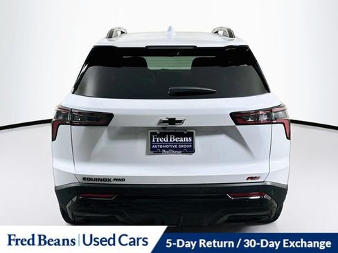 Certified 2026 Chevrolet Equinox RS w/ Convenience Package III AWD/4WD image 9