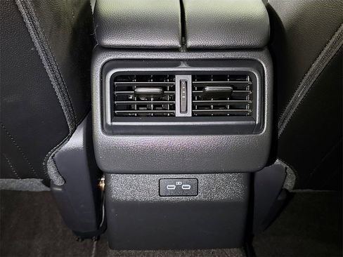 Certified 2025 MAZDA CX-50 AWD 2.5 S w/ Preferred Package image 23