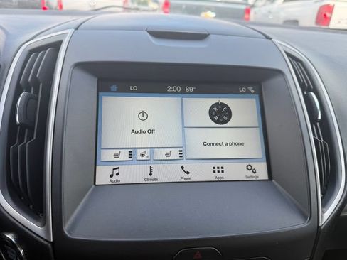 Used 2018 Ford Edge SEL w/ Equipment Group 201A AWD/4WD image 25