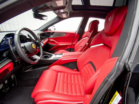 Used 2025 Ferrari Purosangue AWD/4WD image 10