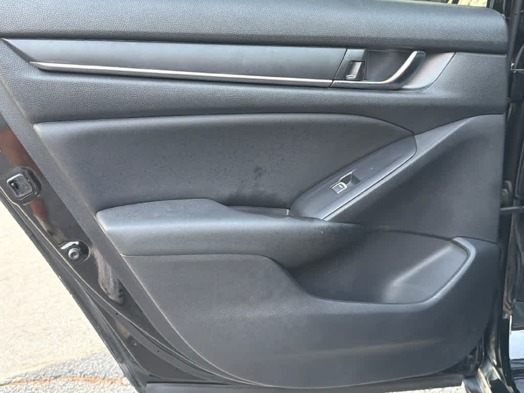 Used 2019 Honda Accord Sport image 19