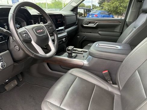 Used 2022 GMC Sierra 1500 SLT AWD/4WD image 19
