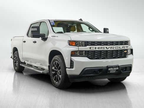 Used 2020 Chevrolet Silverado 1500 Custom w/ Custom Max Trailering Package AWD/4WD image 7