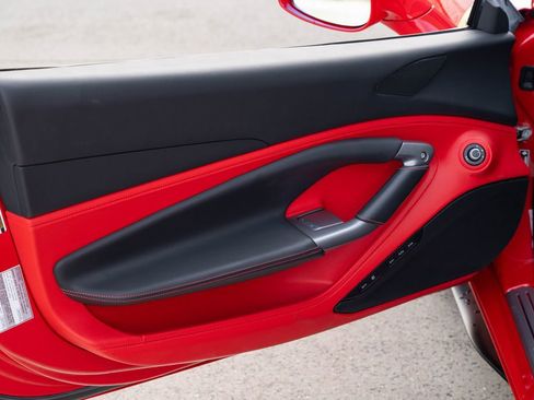 Used 2021 Ferrari F8 Tributo image 29