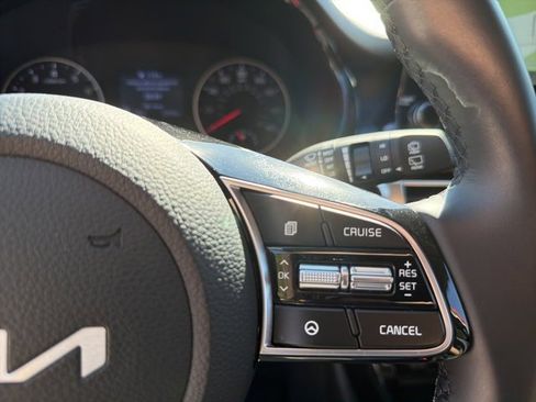 Used 2022 Kia Seltos S image 25