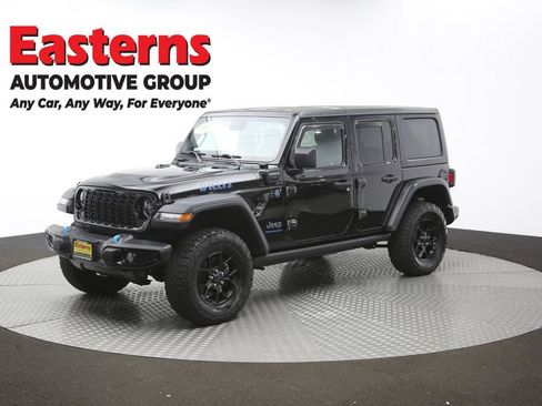 Used 2024 Jeep Wrangler Unlimited AWD/4WD image 58
