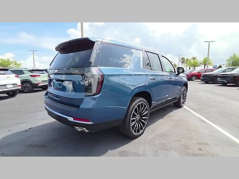 New 2026 Chevrolet Tahoe High Country AWD/4WD image 19