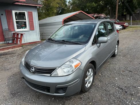 Used 2012 Nissan Versa 1.8 S w/ Special Edition Pkg image 4