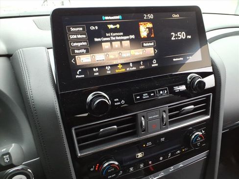 Certified 2024 Nissan Armada SL w/ Midnight Edition Package image 30