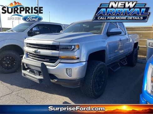 Used 2018 Chevrolet Silverado 1500 LT w/ All Star Edition AWD/4WD image 1