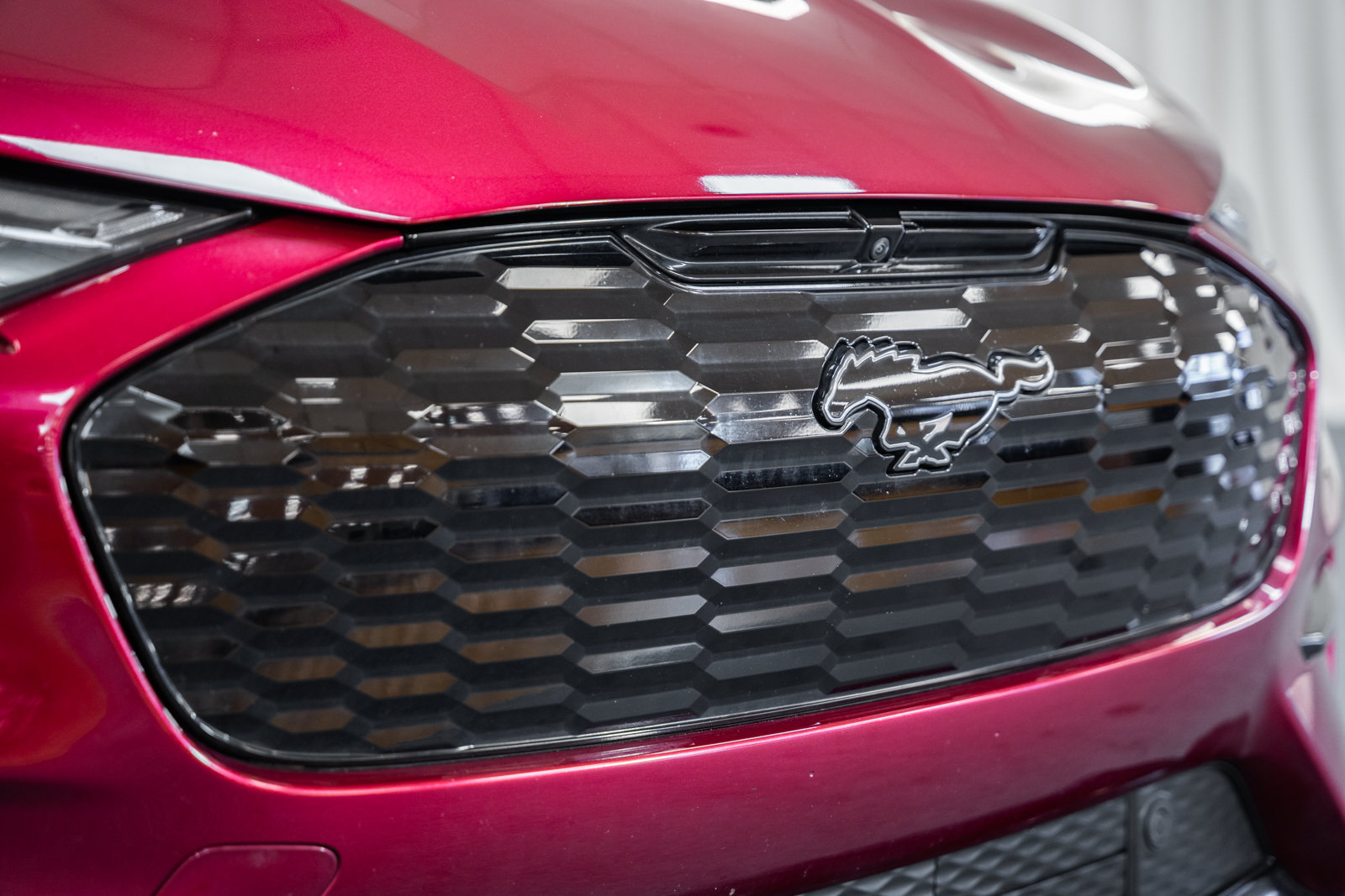 Certified 2025 Ford Mustang Mach-E GT AWD/4WD image 12