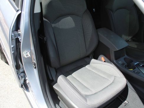 Used 2024 Subaru Crosstrek 2.0i Premium AWD/4WD image 13