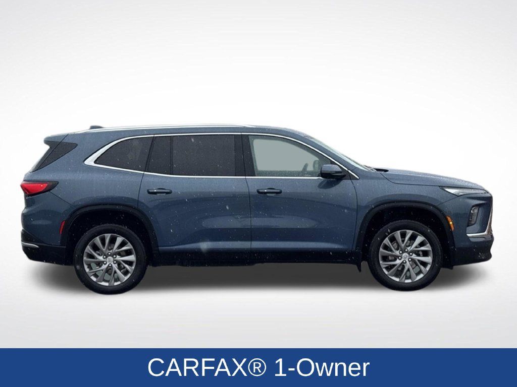 Used 2025 Buick Enclave Preferred w/ Trailering Package, 5000 lbs. AWD/4WD image 2