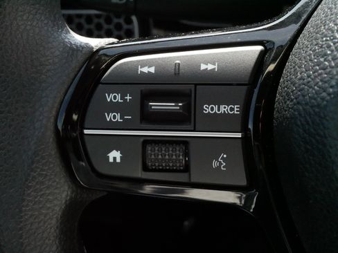 Used 2023 Honda Civic LX image 29