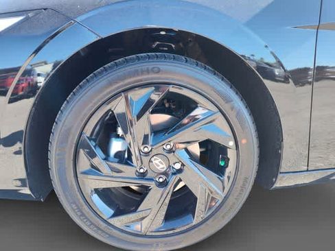 New 2026 Hyundai Elantra Sport FWD image 9