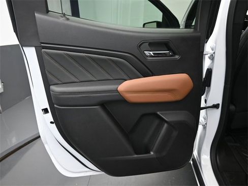 New 2026 GMC Canyon AT4 w/ AT4 Premium Package image 14