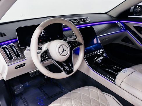 Certified 2022 Mercedes-Benz S 580 4MATIC Sedan image 9