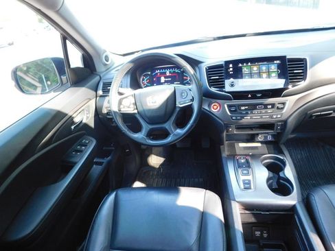 Used 2022 Honda Pilot Special Edition image 2